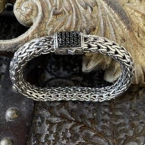 Unisex John Hardy Iconic Woven Bracelet Like New Silver Pave Black Sapphire 8”